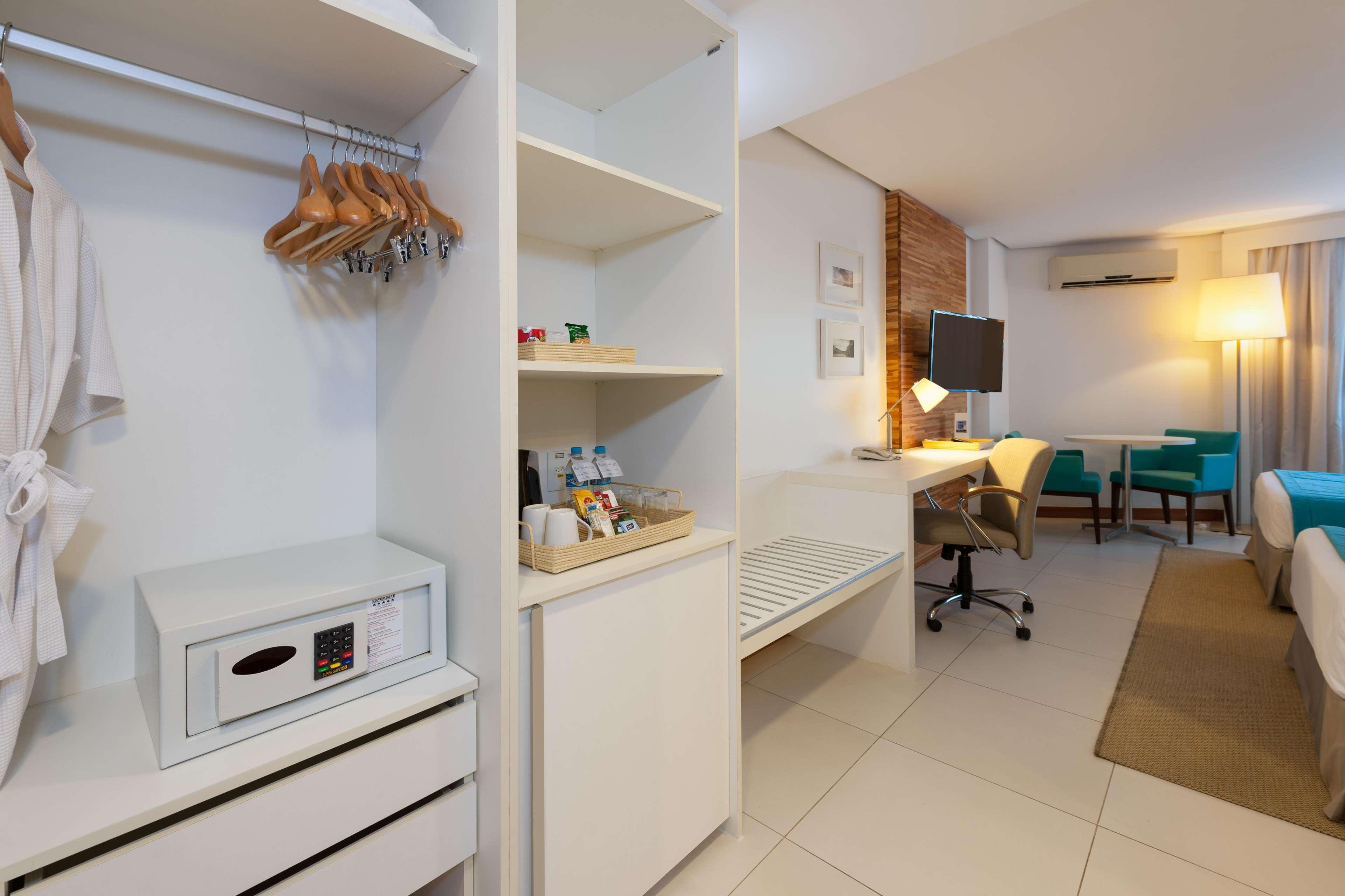 Best Western Premier Maceio エクステリア 写真 A room at the hotel