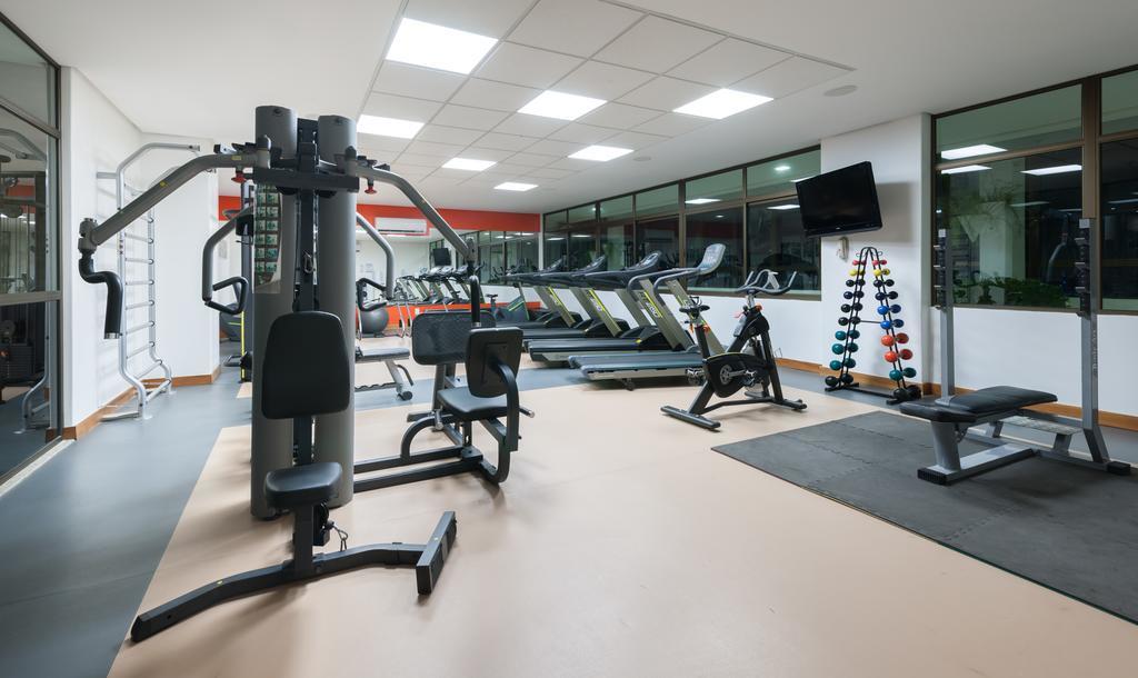 Best Western Premier Maceio エクステリア 写真 The gym at the National Rehabilitation Centre